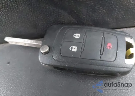 2017 Chevrolet Equinox Ls z USA, uszkodzony, nr VIN 2GNFLEEKXH6293103